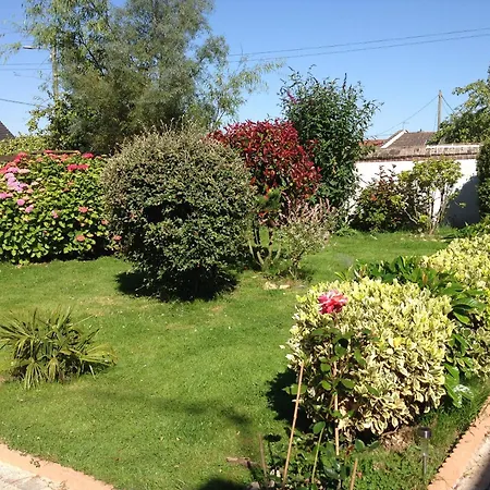 Bed & Breakfast Le Jardin Des Poules *